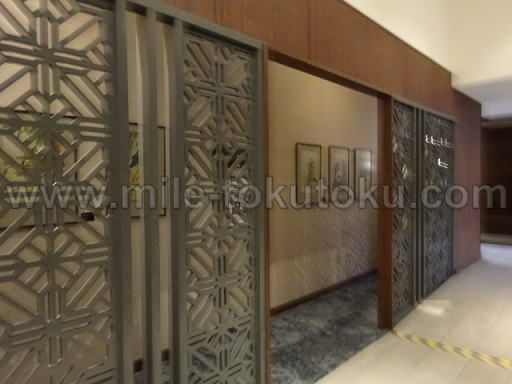 クアラルンプール空港 マレーシア航空ラウンジ 仮眠室の入口