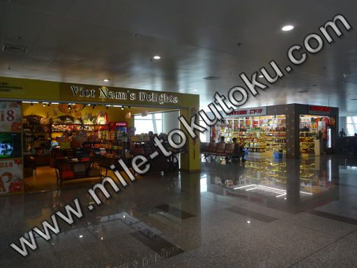 ハノイ空港 乗り継ぎ ショップ