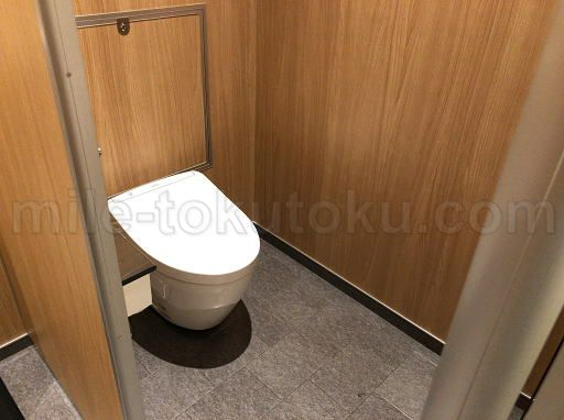 青森空港 エアポートラウンジ ウォシュレット