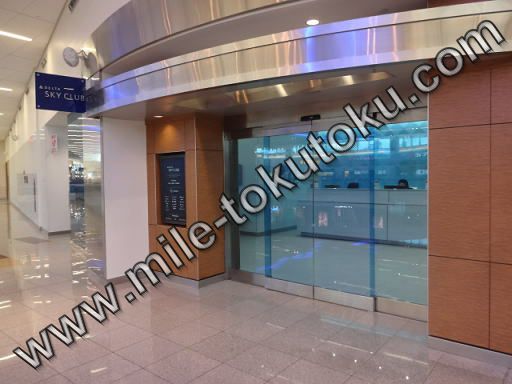 アトランタ空港 デルタ航空ラウンジ 入口