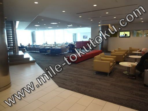 アトランタ空港 デルタ航空ラウンジ 雰囲気