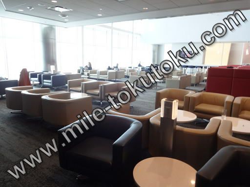 アトランタ空港 デルタ航空ラウンジ 雰囲気