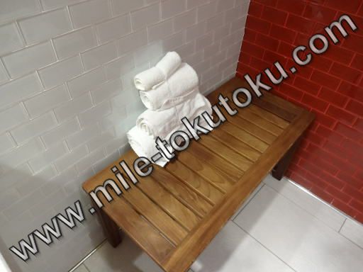 アトランタ空港 デルタ航空ラウンジ シャワールームのタオル