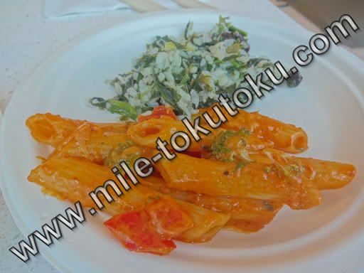 アトランタ空港 デルタ航空ラウンジ パスタとご飯