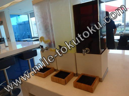 アトランタ空港 デルタ航空ラウンジ ソフトドリンク