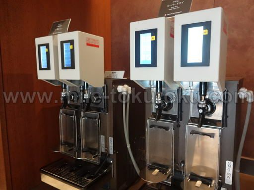 福岡空港 JALサクララウンジ ビールサーバー