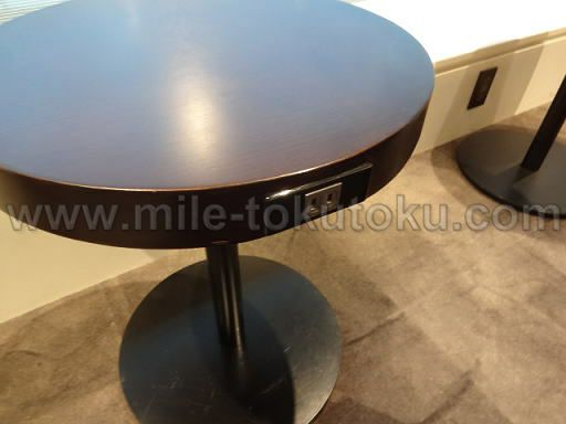 羽田空港 国際線 TIATラウンジ 電源