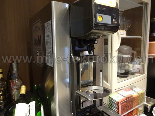 羽田空港 国際線 TIATラウンジ ビールサーバー