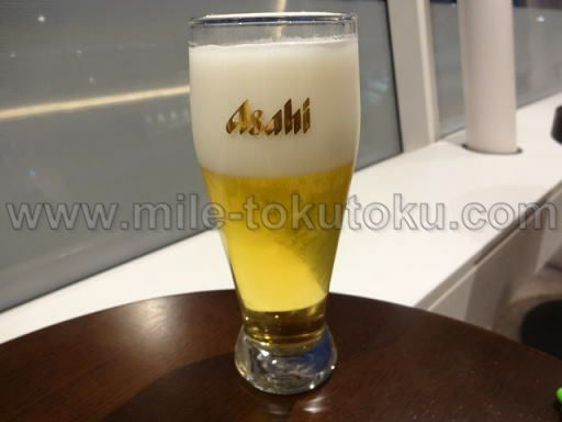 羽田空港 国際線 TIATラウンジ ビール