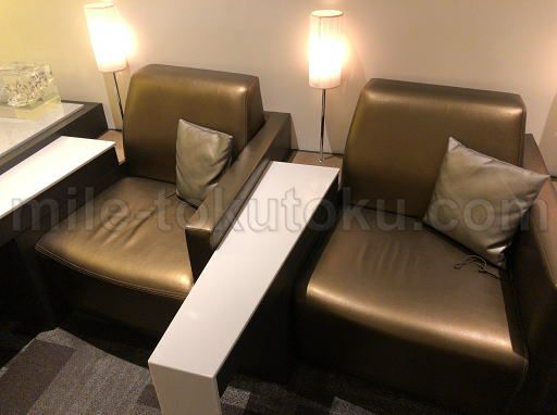 鹿児島空港 ANAラウンジ ソファー席