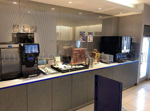 鹿児島空港 ANAラウンジ ドリンクコーナー