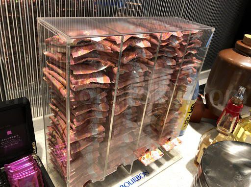 鹿児島空港 ANAラウンジ 無料おつまみ