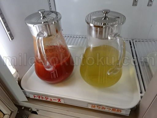 鹿児島空港 スカイラウンジ菜の花 冷蔵庫のジュース