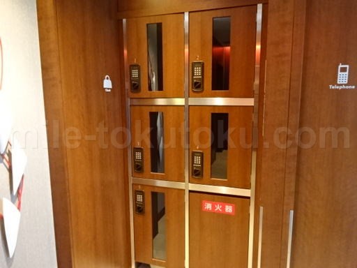 鹿児島空港 JALサクララウンジ ロッカー