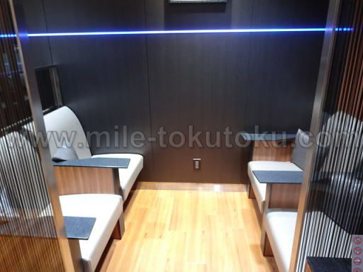 小松空港 ANAラウンジ グループ席