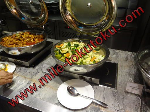 クアラルンプール空港 プラザプレミアムラウンジ ホットミール