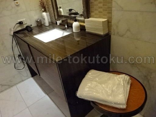 ロサンゼルス空港 大韓航空ラウンジ 洗面台