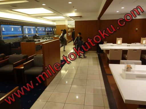 中部国際空港 JALサクララウンジ 中心部