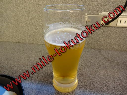 中部国際空港 JALサクララウンジ 注いだビール