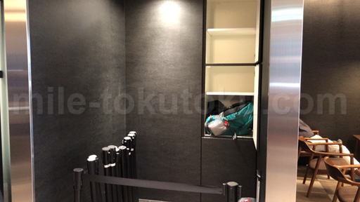 成田 第1 プライオリティパスラウンジNOA 荷物置き場