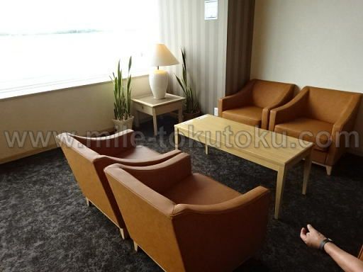 新潟空港 エアリウムラウンジ グループ席