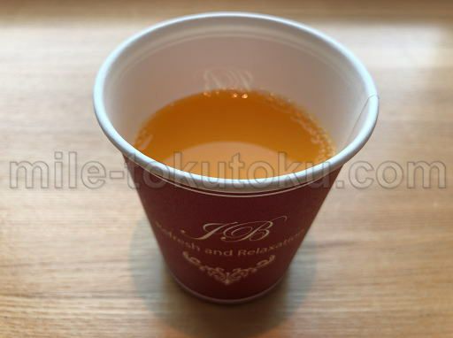 佐賀空港 ラウンジ 100％みかんジュース