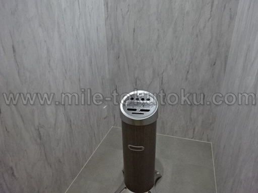 静岡空港 カードラウンジ 喫煙室