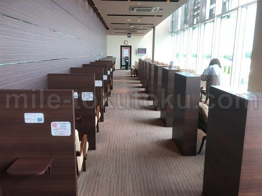 徳島空港 ラウンジ 雰囲気