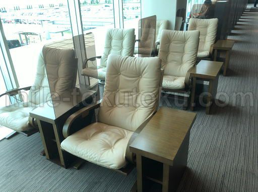 徳島空港 ラウンジ リクライニングシート