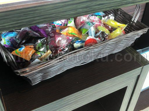 徳島空港 ラウンジ 無料の飴