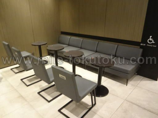 中部国際空港 プレミアムラウンジ・セントレア テーブル席