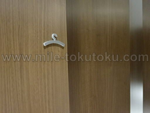 福岡空港 ANAラウンジ 更衣室