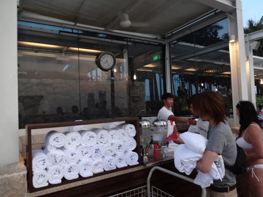 �}���[�i�x�C�T���Y �v�[�� �^�I��