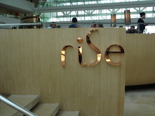 �}���[�i�x�C�T���Y �����`�r���b�t�F ����