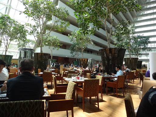 �}���[�i�x�C�T���Y �����`�r���b�t�F ���̗l�q