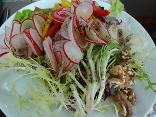 �}���[�i�x�C�T���Y �����`�r���b�t�F �T���_