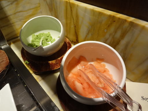 シンガポール空港 シルバークリスラウンジ ワサビとガリ