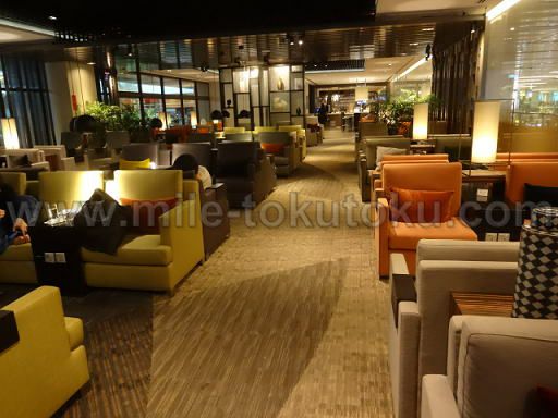 シンガポール空港 第1 dnataラウンジ リラックスエリア