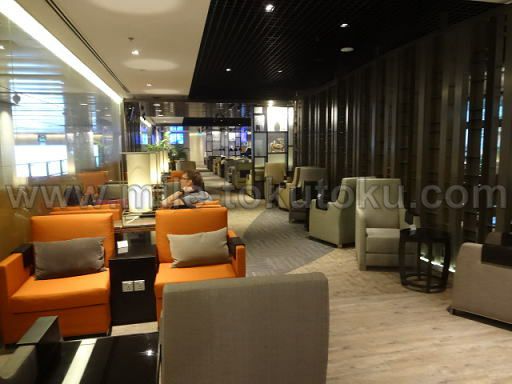 シンガポール空港 第1 dnataラウンジ リラックスエリア