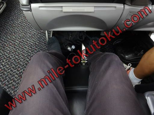 JAL国内線 クラスJ フットレスト