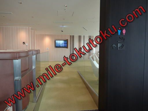 羽田空港 JALサクララウンジ・スカイビューへの通路