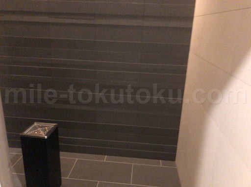 広島空港カードラウンジ Yamanami Villa 喫煙室