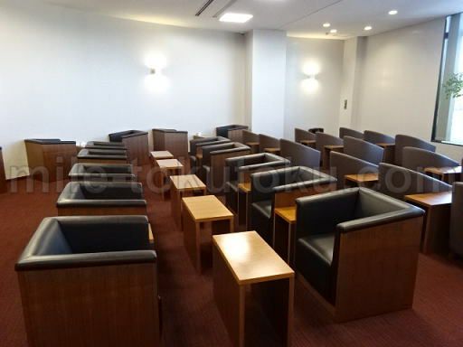 米子空港 ラウンジ 左側リラックスエリア