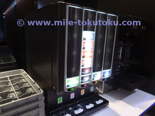 松山空港 ANAラウンジ ソフトドリンクバー