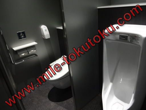 岡山空港 ANAラウンジ 男性トイレ