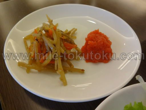 関空・国際線JALサクララウンジ きんぴらごぼう