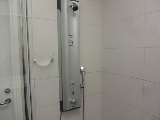 フィンランド航空ラウンジ シャワー