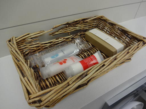 フィンランド航空ラウンジ アメニティ