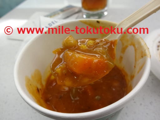 ミネアポリス空港 デルタ航空ラウンジ トマト味スープ