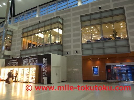 �f�g���C�g��` �f���^�q�󃉃E���W ���C����1�t���A��